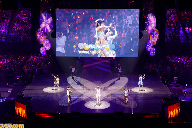 『アイマス シンデレラガールズ』“燿城夜祭 -かがやきよまつり-”1日目リポート。LiPPSの『Nightwear』で放心状態に。“お祭り”らしいアツい楽曲のオンパレードで大阪城ホールが揺れる