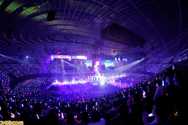 『アイマス シンデレラガールズ』“燿城夜祭 -かがやきよまつり-”2日目リポート。大阪出身アイドルが『あんきら!?狂騒曲』ならぬ『おおさか!?狂騒曲』を披露！ 大阪らしいユニークな演出で最高の夜祭に