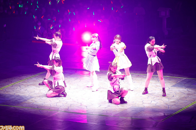 『アイマス シンデレラガールズ』“燿城夜祭 -かがやきよまつり-”2日目リポート。大阪出身アイドルが『あんきら!?狂騒曲』ならぬ『おおさか!?狂騒曲』を披露！ 大阪らしいユニークな演出で最高の夜祭に