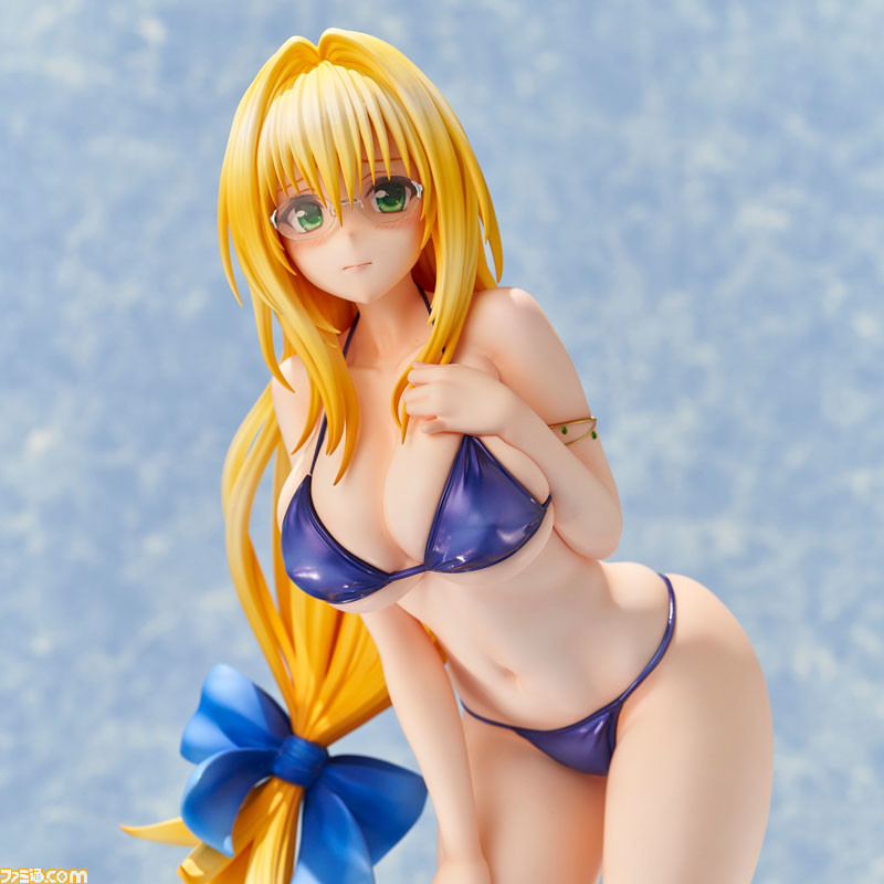 To LOVEる-とらぶる-ダークネス』ティア先生の水着フィギュアが
