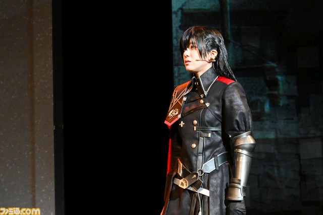 『舞台 トワツガイ』リポート。大西桃香(AKB48)ほか出演者たちが歌うキャラソン『トワノユメ』生の迫力! 映像を駆使したバトルも臨場感バツグン