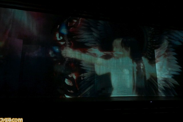 『舞台 トワツガイ』リポート。大西桃香(AKB48)ほか出演者たちが歌うキャラソン『トワノユメ』生の迫力! 映像を駆使したバトルも臨場感バツグン