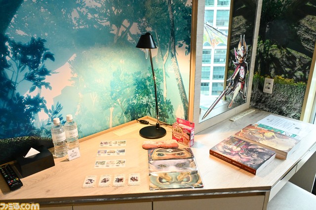 『モンハンライズ:サンブレイク』コラボホテルリポート。メル・ゼナの雄姿は都会の夜景に映える。コラボメニューや仕掛けの“発見”でも楽しめる、2度おいしい宿泊プラン