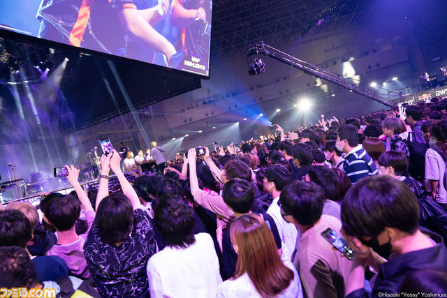 10-駆けつけたファン2