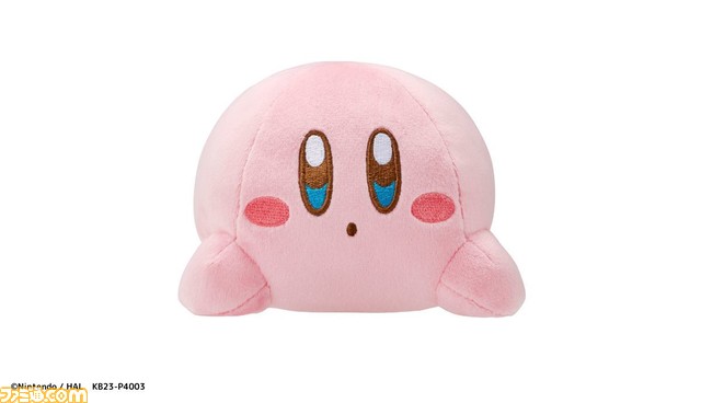 『星のカービィ』温かくなる手のひらサイズのふわふわぬいぐるみが登場。充電式カイロを入れてやさしく包むと幸せな気分に