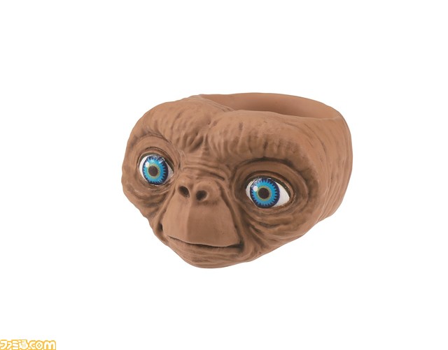 『E.T.』の存在感溢れる“E.T.フェイスリングコレクション”がガチャにて登場。表情、頭部のシワ造形も細かく再現！