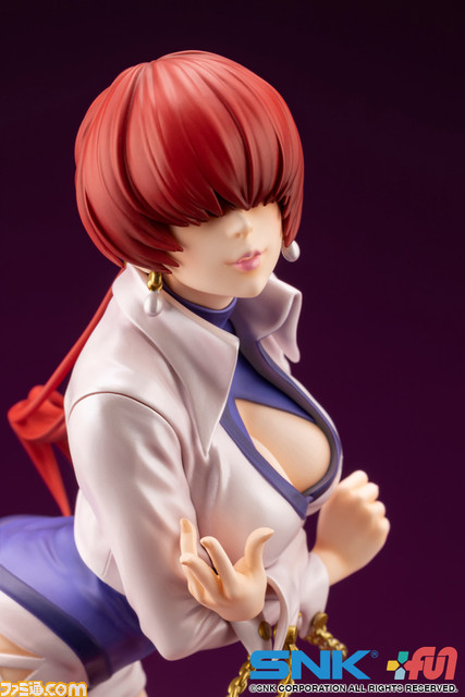 『KOF』シェルミー(『SNKヒロインズ』版)のフィギュアが登場。投げ技“Fカップチュード”発動時の挑発的ポージングを艶やかに再現