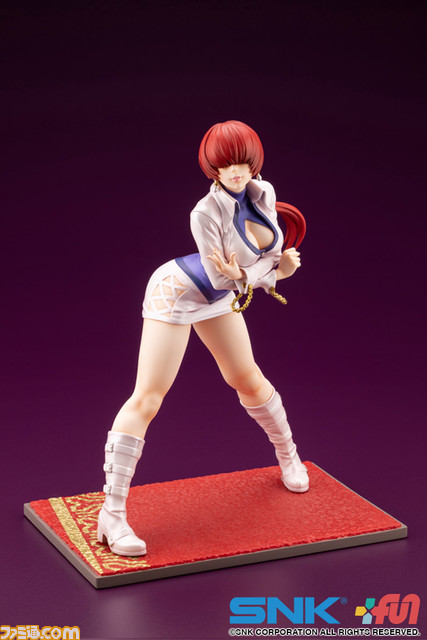 『KOF』シェルミー(『SNKヒロインズ』版)のフィギュアが登場。投げ技“Fカップチュード”発動時の挑発的ポージングを艶やかに再現