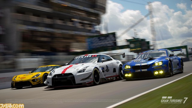 『グランツーリスモ7』に救急車が登場。新規収録車種などを追加するアップデートが8月7日より配信。世界大会の開催や映画公開にあわせたキャンペーンも