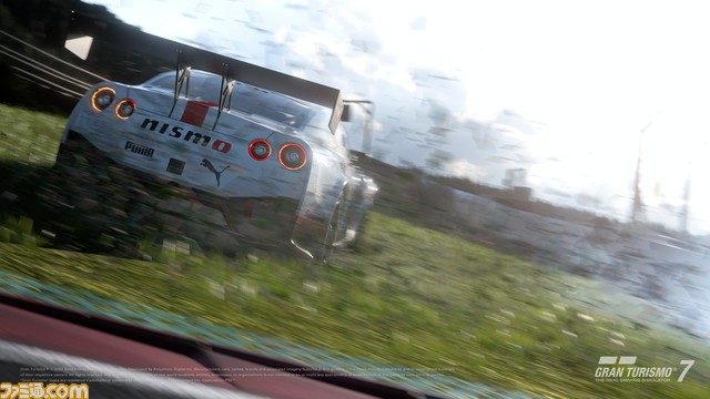 『グランツーリスモ7』に救急車が登場。新規収録車種などを追加するアップデートが8月7日より配信。世界大会の開催や映画公開にあわせたキャンペーンも