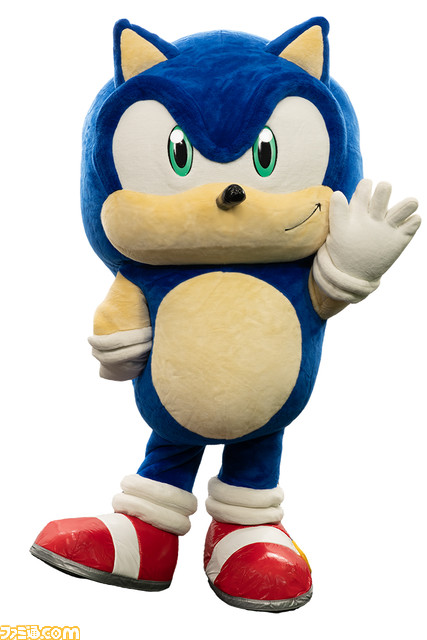 九州佐賀国際空港がSEGA空港に。セガ×佐賀県×ANAの1日限定コラボイベントが8月23日に開催。ソニックとむっぴーがお出迎え&お見送りを実施