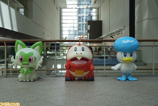 【ポケモン】この夏、ポケモンファンは横浜みなとみらいに絶対行ってほしい！ かわいいピカチュウの大行進やニャオハ、ホゲータ、クワッスが夜空に浮かぶナイトショーなど、街がポケモン一色に【WCS横浜みなとみらいイベント】