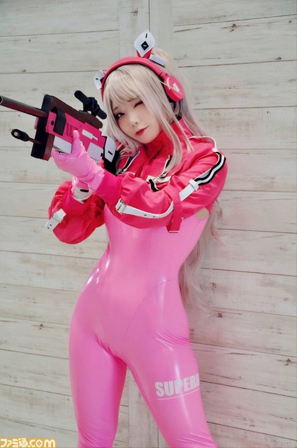 【コミケ】『NIKKE』コスプレまとめ。 水着もあるよ! リアルガチャを彩った涼しげな女神たちをお届け【随時更新】