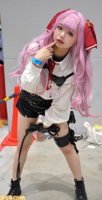 【コミケ】『NIKKE』コスプレまとめ。 水着もあるよ! リアルガチャを彩った涼しげな女神たちをお届け【随時更新】