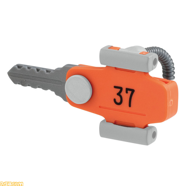 【銭湯でロッカーを閉めたあとのアレ】“キーバンド”をミニチュア化した“めじるしゆびわ”がガシャポンに登場