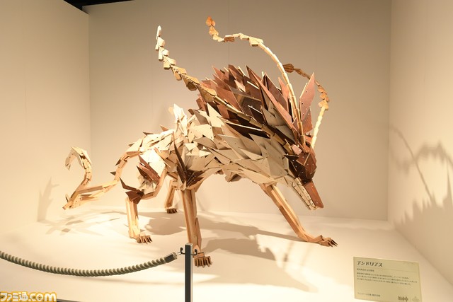 【原神】ゲームアート展覧会リポート。原画や設定図、初期デザイン、実寸大の鍛造武器など、旅人が求めたものがここにある【写真200点超え】