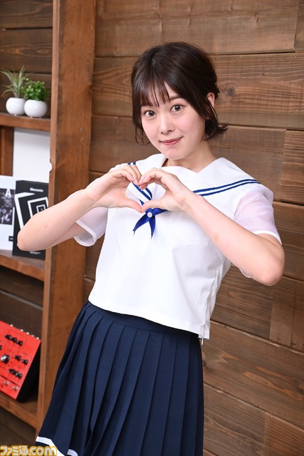 『制服カノジョ』前田佳織里・小坂井祐莉絵・橘杏咲メインキャストインタビュー。美少女・制服・SNS・福岡! 要素盛りだくさんの新作恋愛シミュレーションの魅力をたっぷり語っていただきました