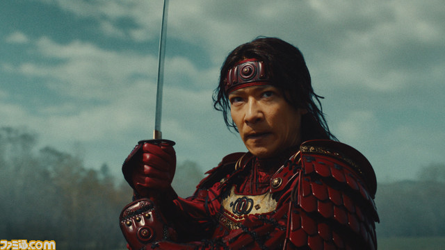 『FF5』の『ビッグブリッヂの死闘』に乗せて、戦国武将、キングギドラ、ゾンビが登場する“丸紅”のCMが公開。次々と現れる脅威に対して手を組む胸熱展開