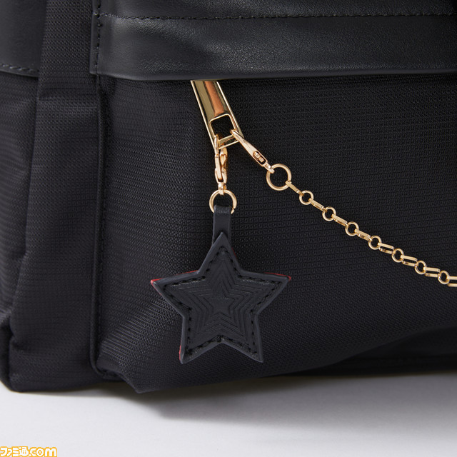 『ペルソナ5 ザ・ロイヤル』ジョーカーモデルのコートが登場。クールなデザインのバッグ、ナイフをイメージしたネックレスと合わせて予約受付中