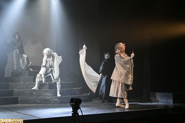 舞台『爆劔~源平最終決戦~』ゲネプロリポート。源平合戦をヨコオタロウ氏が料理すると異次元な展開に【グルメも絶望もあり】