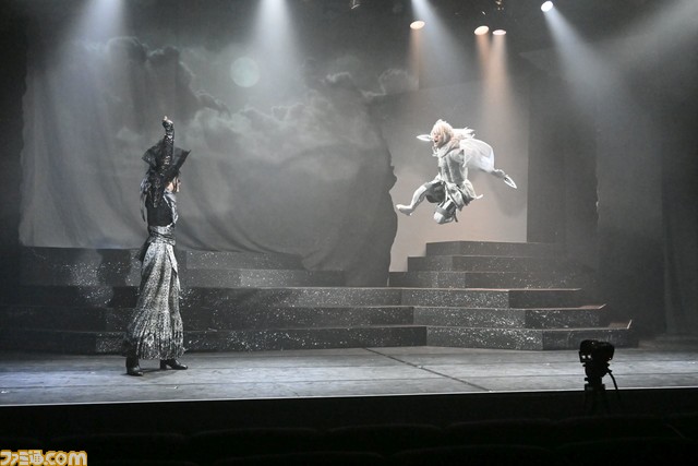 舞台『爆劔~源平最終決戦~』ゲネプロリポート。源平合戦をヨコオタロウ氏が料理すると異次元な展開に【グルメも絶望もあり】