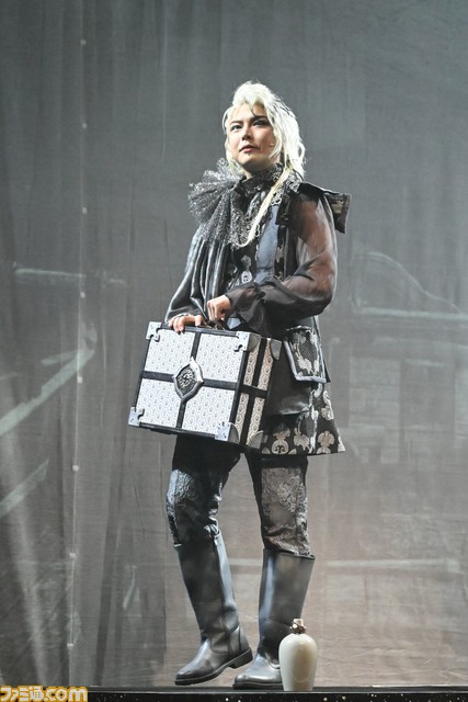 舞台『爆劔~源平最終決戦~』ゲネプロリポート。源平合戦をヨコオタロウ氏が料理すると異次元な展開に【グルメも絶望もあり】