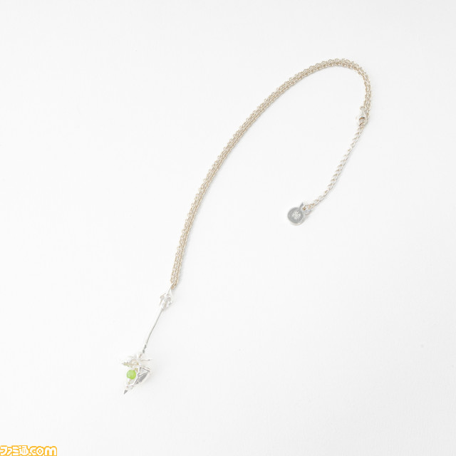 『ライザのアトリエ』ライザモデルの腕時計、ボディバッグ、ネックレスが予約開始。錬金術や武器、ぷにをイメージしたデザイン