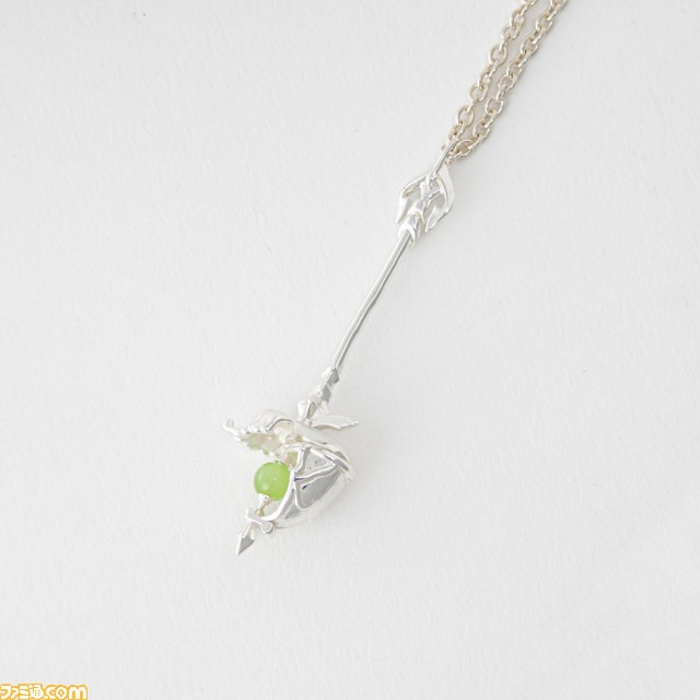 『ライザのアトリエ』ライザモデルの腕時計、ボディバッグ、ネックレスが予約開始。錬金術や武器、ぷにをイメージしたデザイン