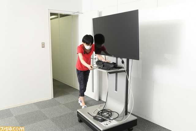 Switch『サンバDEアミーゴ』でアミーゴになる。社長と。プロ格闘ゲーマーのsakoさんと。