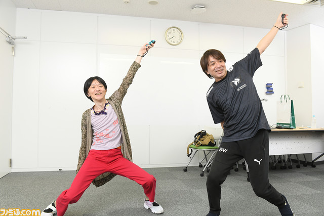 Switch『サンバDEアミーゴ』でアミーゴになる。社長と。プロ格闘ゲーマーのsakoさんと。