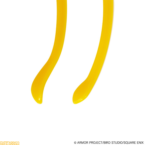 『ドラクエ』ホイミスライムとベホマスライムが、そのままヘッドマッサージャーとして登場。9本の触手で、頭がホイミ&ベホマされた気分を味わえる（？）