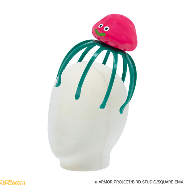 『ドラクエ』ホイミスライムとベホマスライムが、そのままヘッドマッサージャーとして登場。9本の触手で、頭がホイミ&ベホマされた気分を味わえる（？）