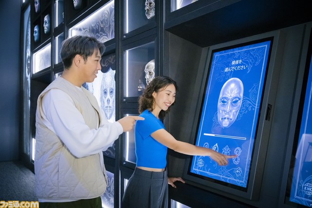 『ハリー・ポッター』世界を楽しめるスタジオツアー東京にて“ホグワーツ・レッスン”と“禁じられた森”が初公開。霜降り明星 せいやがダンブルドア風のコスプレで登場