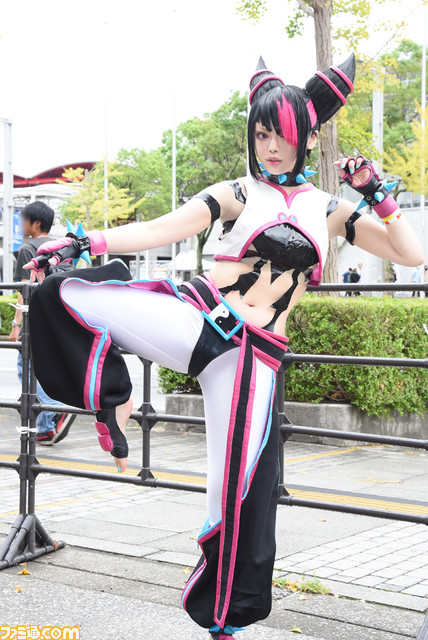 【コスプレ】『ブルアカ』バニーから『スト6』『バイオRE:4』『原神』『FF6』まで！“東京ゲームショウ2023”を彩ったコスプレイヤー30選【TGS2023】