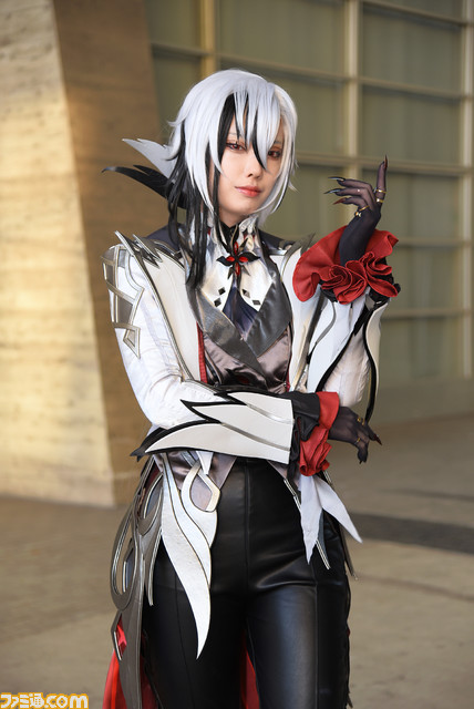 【コスプレ】『ブルアカ』バニーから『スト6』『バイオRE:4』『原神』『FF6』まで！“東京ゲームショウ2023”を彩ったコスプレイヤー30選【TGS2023】