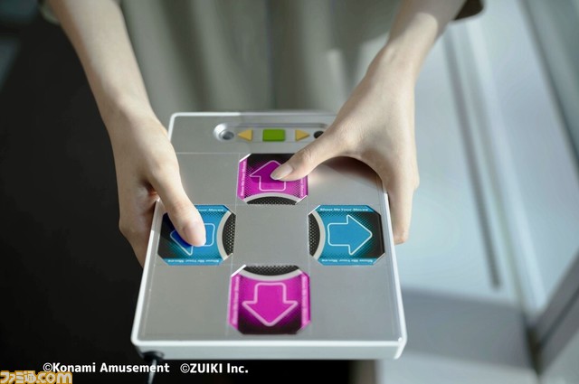『ダンレボ クラシック ミニ』が発表、アーケード筐体が1/5サイズに。『DDR』専用コントローラーにも対応。10月10日よりクラウドファンディング開始