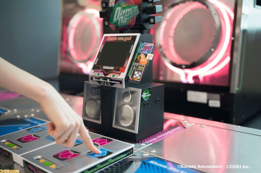 DanceDanceRevolution 専用コントローラ KONAMI DDR