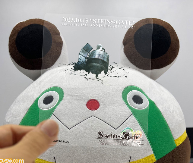 『シュタインズ・ゲート』シリーズ原画やタイムマシンなどの特別展示が秋葉原ラジオ会館コラボにて開催。A4アクリルパネルやアクリルコースターなどのグッズ販売も実施