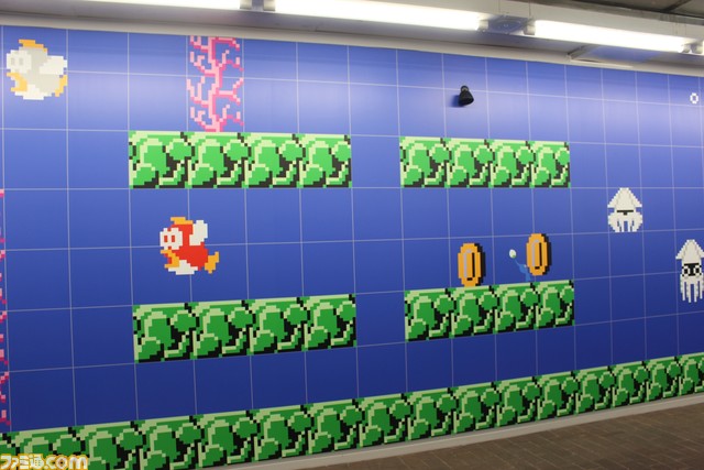 『スーパーマリオ』の世界を表現したグラフィック(壁画)が京都・四条通地下道に登場。目だけではなく耳でも堪能できる楽しい展示