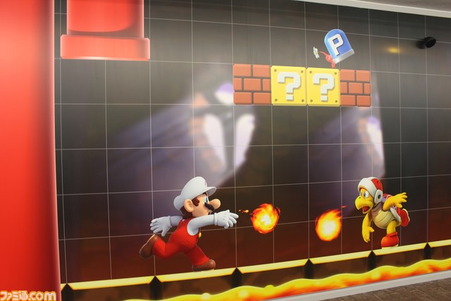 『スーパーマリオ』の世界を表現したグラフィック(壁画)が京都・四条通地下道に登場。目だけではなく耳でも堪能できる楽しい展示