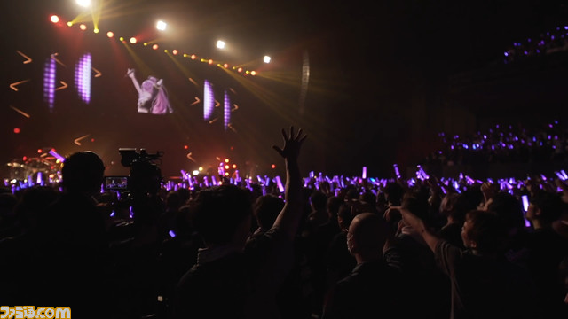 常闇トワさん1stソロライブリポート。「マジでみんなに会えてよかった! 何回も伝えたいよ!!」特別ゲストに猫汰つなさんも出演し、溢れる感情を歌に込める