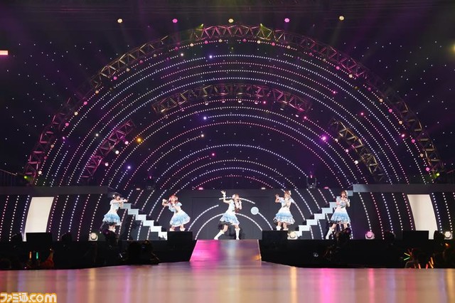 『シャニマス』5.5周年ライブ“星が見上げた空”2日目リポート。イルミネ、アンティーカ、放クラ、アルストの初期ユニット＆新星ユニット・コメティックが星空のもとで輝きを放つ