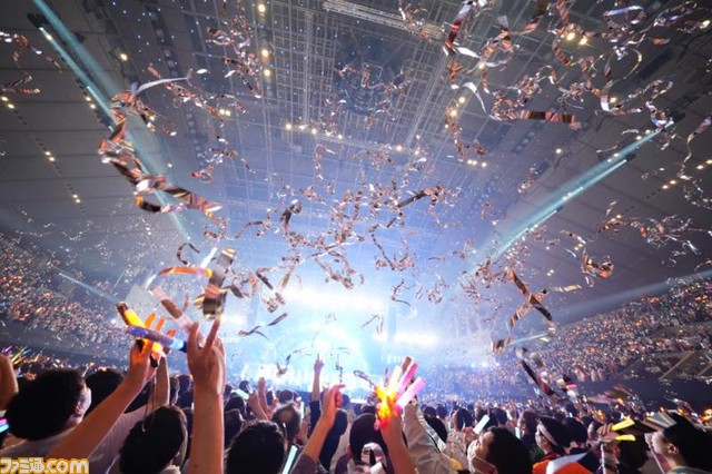 『シャニマス』5.5周年ライブ“星が見上げた空”2日目リポート。イルミネ、アンティーカ、放クラ、アルストの初期ユニット＆新星ユニット・コメティックが星空のもとで輝きを放つ