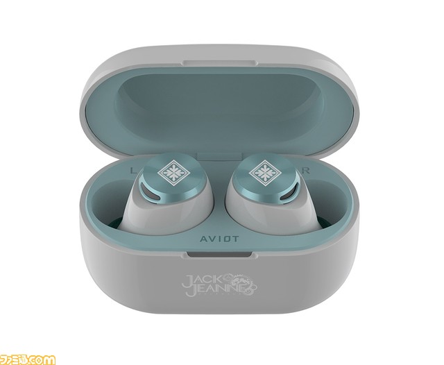 『ジャックジャンヌ』モデルのワイヤレスイホンがAVIOTより登場。各キャラクターのシステム音声や劇中台詞など、約140種類の撮り下ろしボイスを収録