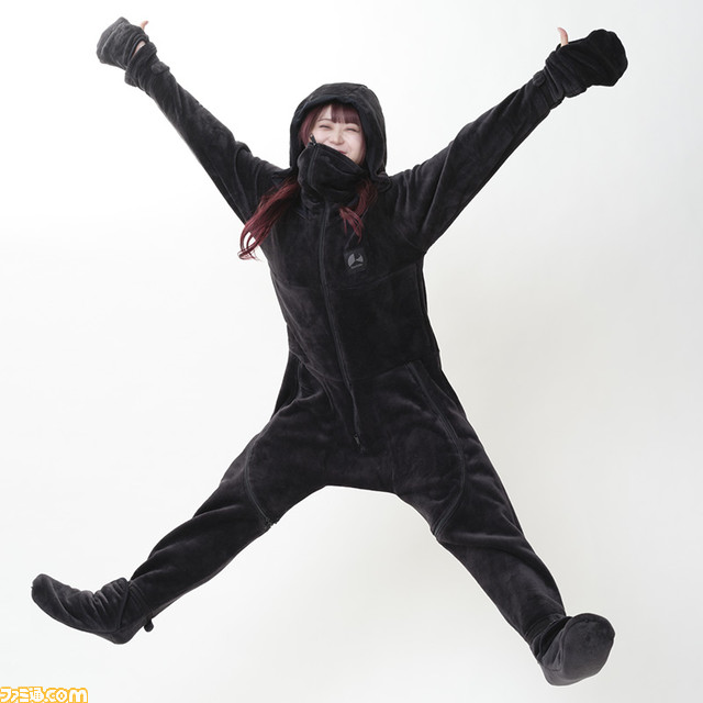 【ゲーミング着る毛布】4年ぶりの新作『ダメ着4Gネクスト』発売。操作を邪魔せず指先の冷えを防ぐ“可変ミトン”で集中度アップ