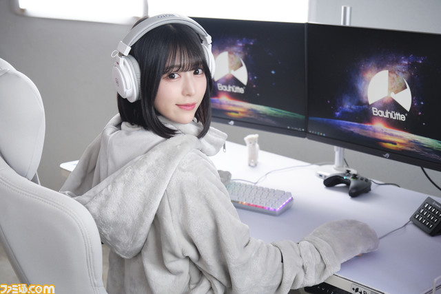 【ゲーミング着る毛布】4年ぶりの新作『ダメ着4Gネクスト』発売。操作を邪魔せず指先の冷えを防ぐ“可変ミトン”で集中度アップ