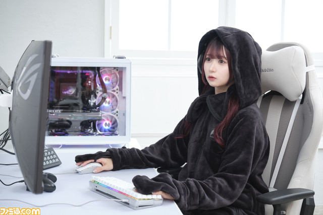 【ゲーミング着る毛布】4年ぶりの新作『ダメ着4Gネクスト』発売。操作を邪魔せず指先の冷えを防ぐ“可変ミトン”で集中度アップ