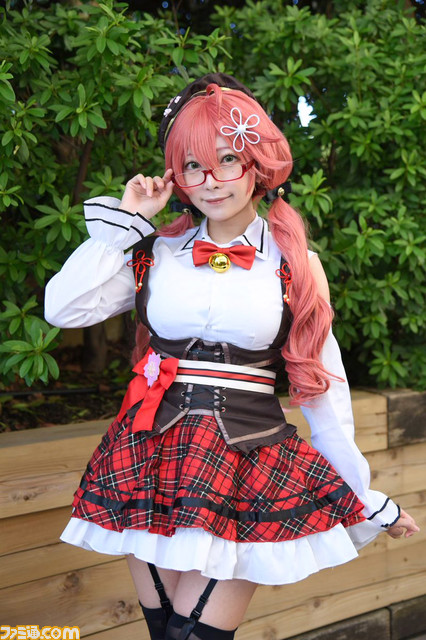 【コスプレ30選】『NIKKE』バニーから『ニーア』『FF7』『SAO』ヒロインまで！ “池袋ハロウィン2023”を彩ったコスプレイヤーたち