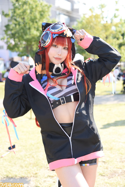 【コスプレ30選】『NIKKE』バニーから『ニーア』『FF7』『SAO』ヒロインまで！ “池袋ハロウィン2023”を彩ったコスプレイヤーたち