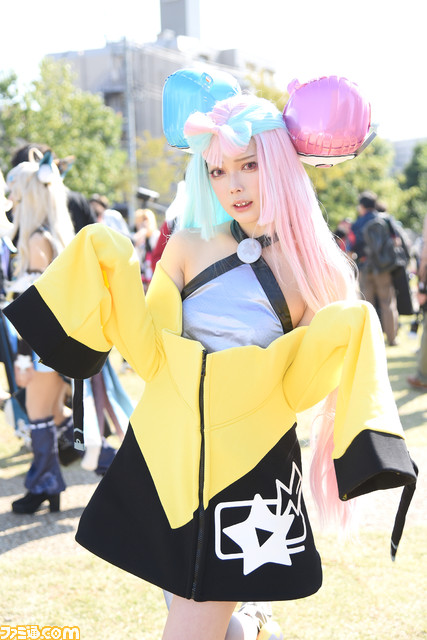 【コスプレ30選】『NIKKE』バニーから『ニーア』『FF7』『SAO』ヒロインまで！ “池袋ハロウィン2023”を彩ったコスプレイヤーたち